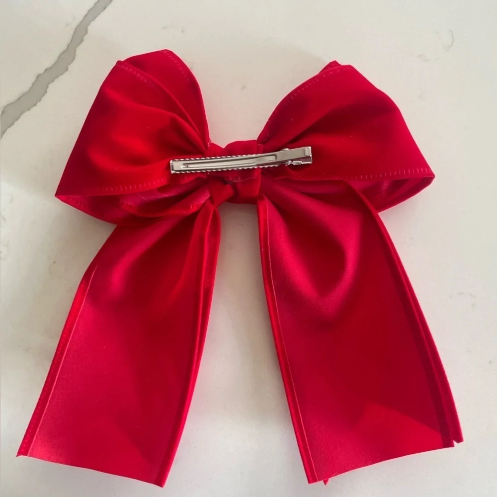New Elegant Red velvet Bow with Pearls for Kids clip on formal holiday events